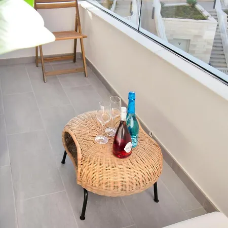 Apartment Nordico Boho Con Piscina En - Garden 5 1b